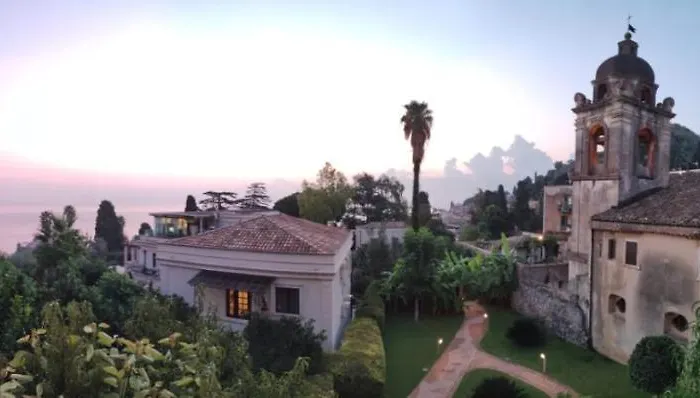 The Dolphins 3* Taormina